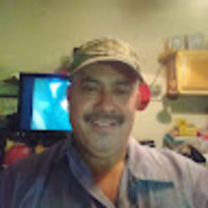 Meet your Posher, Luis